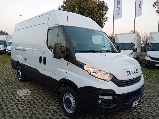 Panel van IVECO DAILY 35S14 AT8