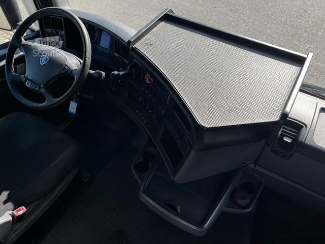 Vakio vetoauto SCANIA R450 Sattelzugmaschine mit Kipphydraulik