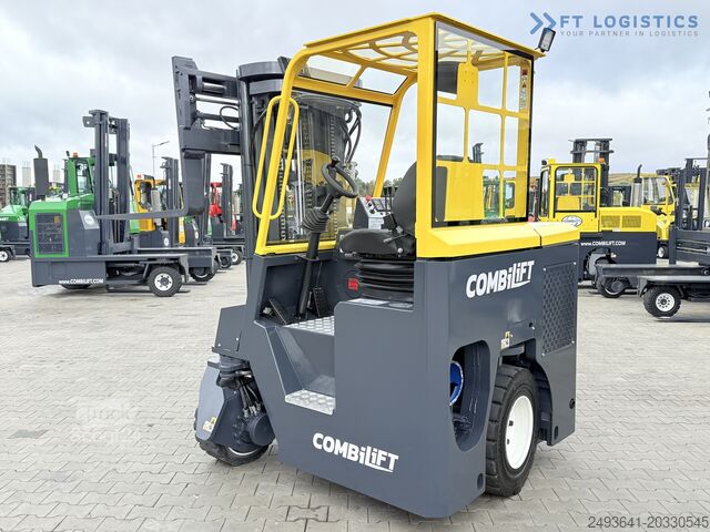 Vierwege-Gabelstapler Combilift CB4000 TRIPLEX 5200 FREE-LIFT POSITIONER