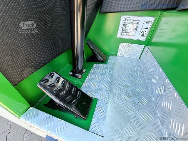 Štirismerni viličar COMBILI C3000 / DIESEL / DUPLEX 4100 / FREE-LIFT