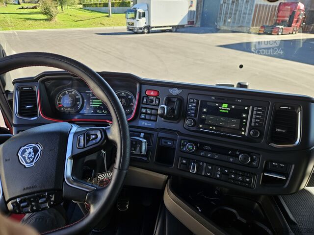 τυπική μονάδα τράκτορα Scania S 580