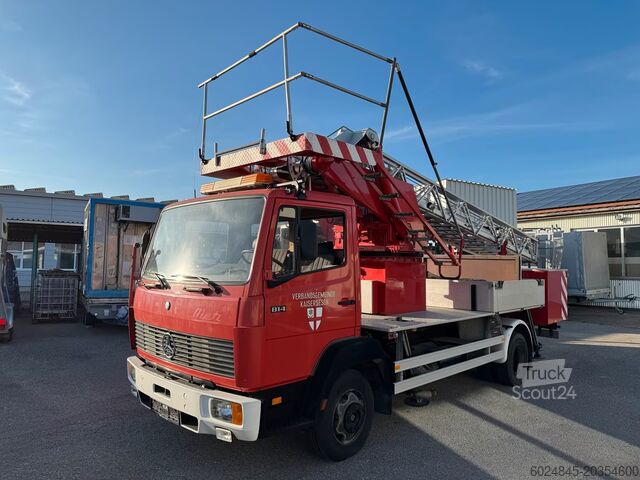 Autopompa Mercedes-Benz 814 Metz DLK 16-4 SE Feuerwehr