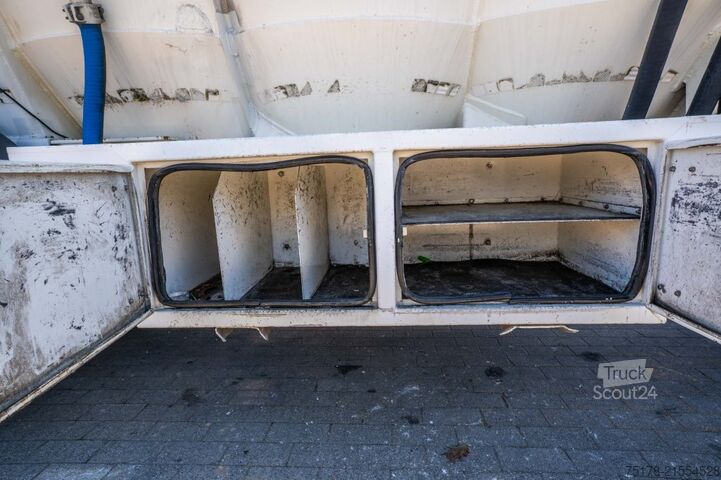 Silo OVA PULVÉ 9 COMP. - 53M3