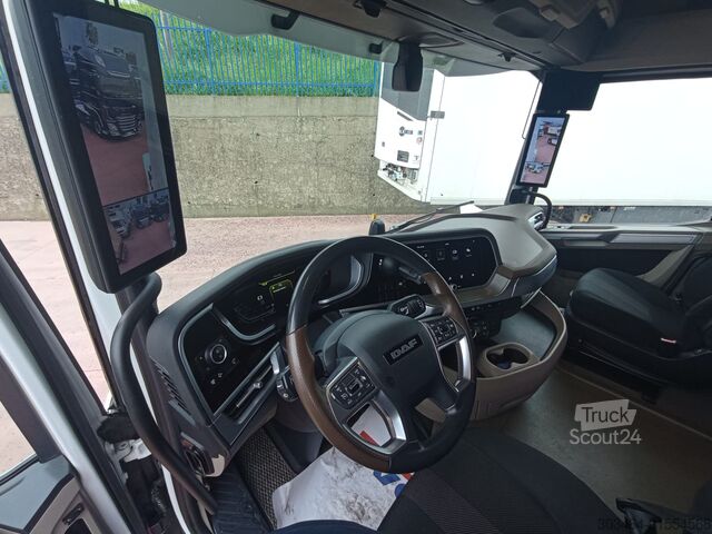 Standard tractor unit DAF XG+ 530 FT euro 6e FULL PNEUMATICO