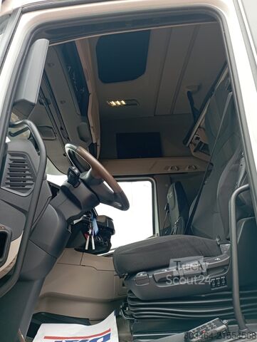 Standard tractor unit DAF XG+ 530 FT euro 6e FULL PNEUMATICO