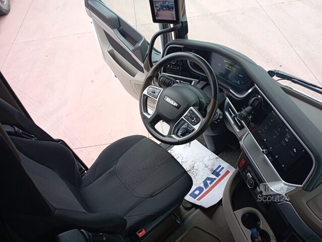 Standard tractor unit DAF XG+ 530 FT euro 6e FULL PNEUMATICO