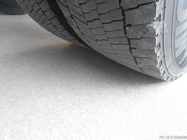 Standard tractor unit DAF XG 480