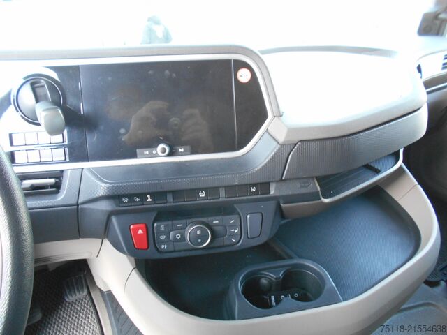 Standard tractor unit DAF XG 480