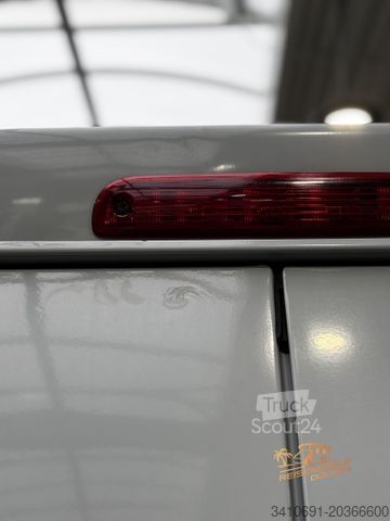 Obytný vůz MOOVEO Van 60DB Auto. 160 PS Navi Markise Solar SAT TV