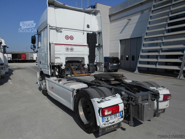 štandardný ťahač DAF 105.460