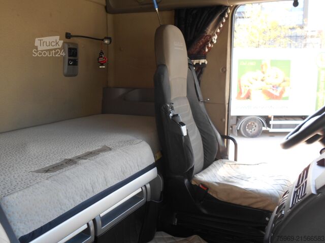 štandardný ťahač DAF 105.460