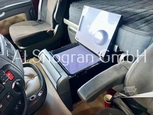 Štandard-SZM DAF XF 460 Super Space / Standklima / Euro 6