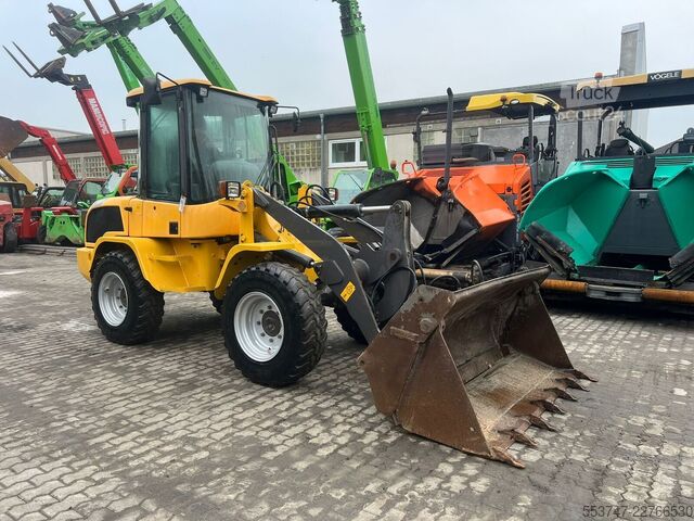 Volvo L 30 G Volvo L 30 G