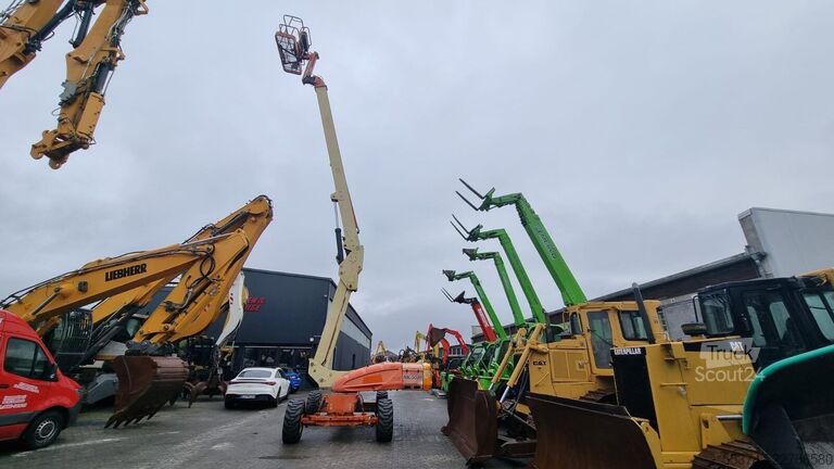 Телескопичен повдигач на стрела JLG M 600 JP