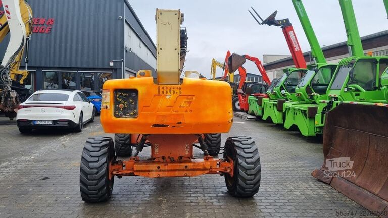Телескопичен повдигач на стрела JLG M 600 JP