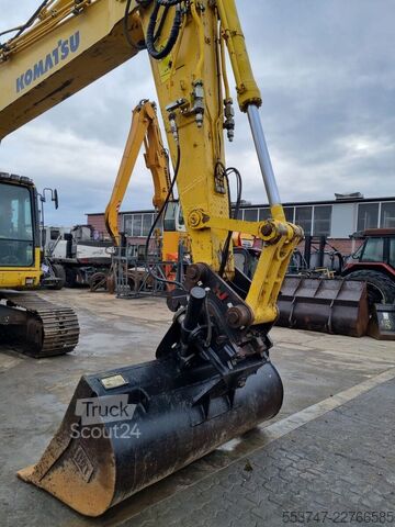 Vikšrinis ekskavatorius Komatsu PC 228 USLC-8