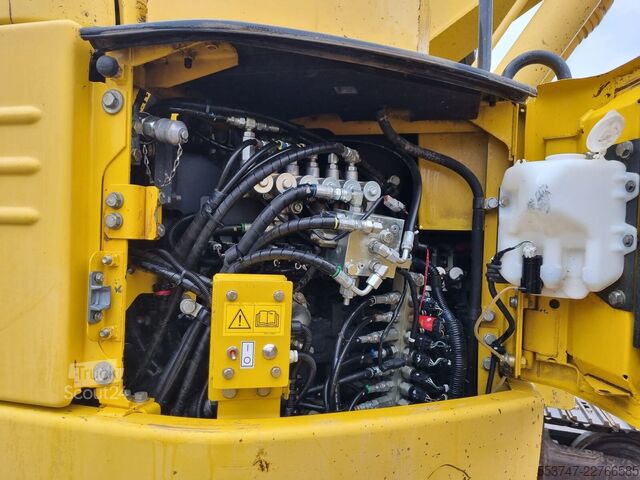 Vikšrinis ekskavatorius Komatsu PC 228 USLC-8