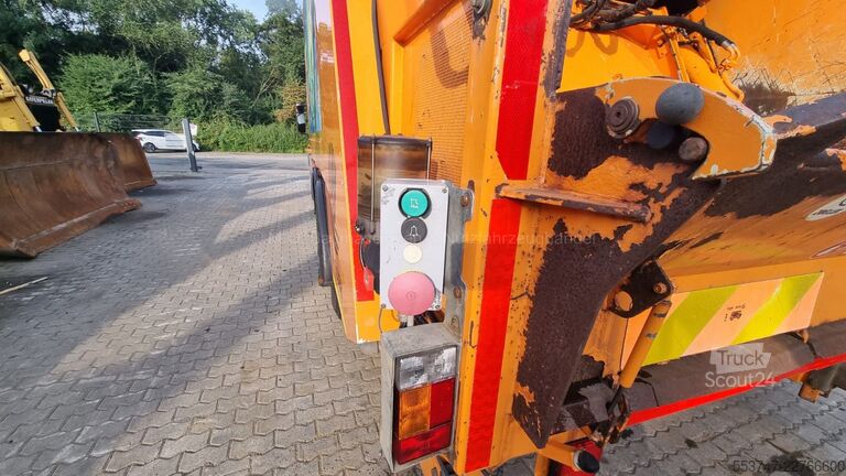 مركبة جمع النفايات Mercedes-Benz 2633 Econic