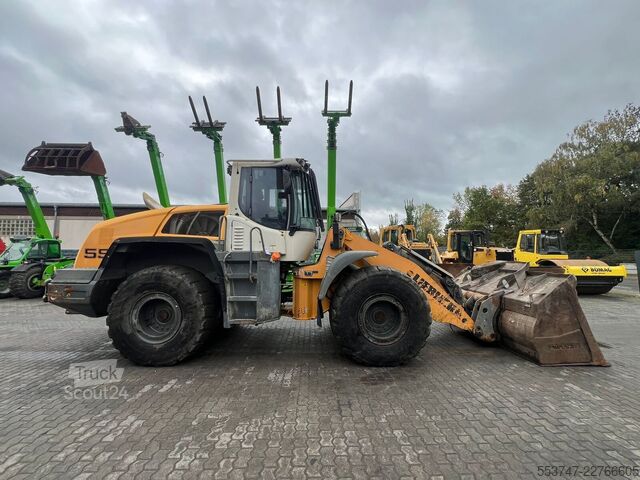 Колесен товарач Liebherr L550