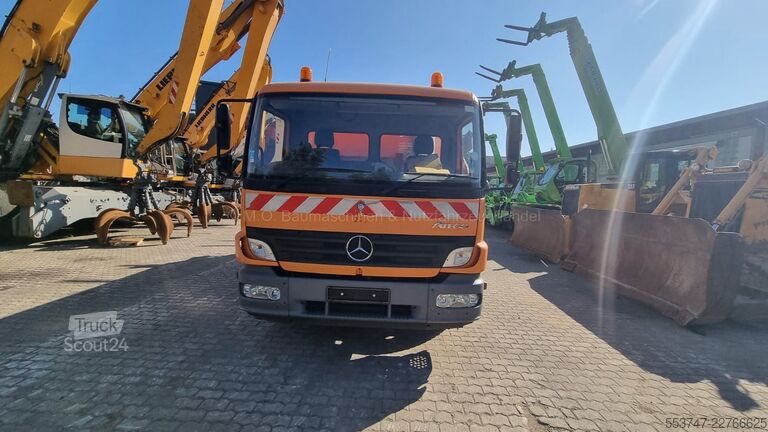 Kehrmaschine Mercedes-Benz Atego 1523