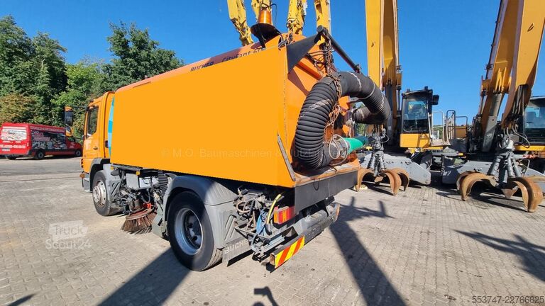 Kehrmaschine Mercedes-Benz Atego 1523