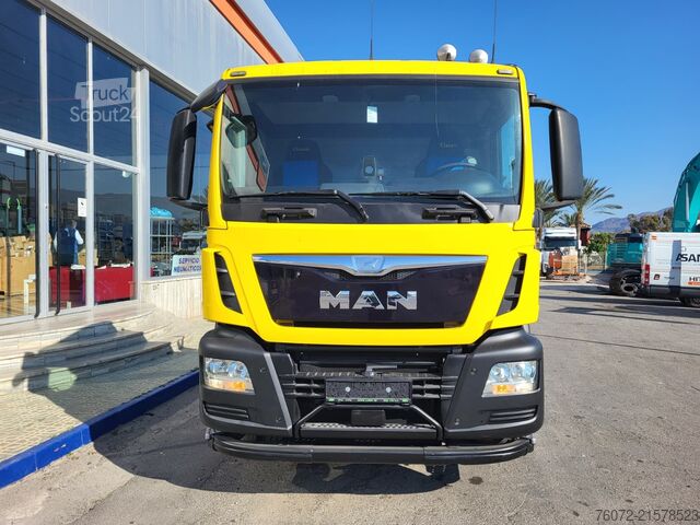 Hook lift container truck MAN TG33.480