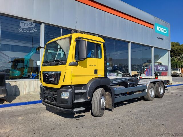 Hook lift container truck MAN TG33.480