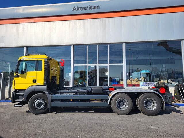 Hook lift container truck MAN TG33.480