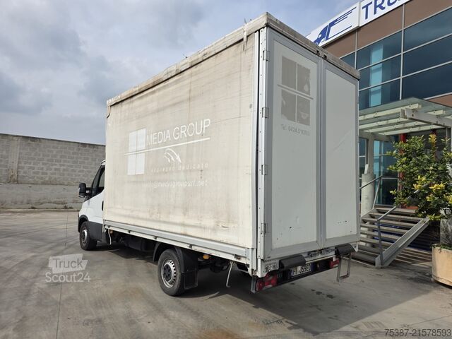 Furgone chiuso iveco Daily 35
