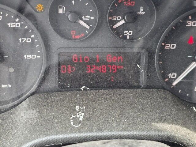 Furgone chiuso iveco Daily 35