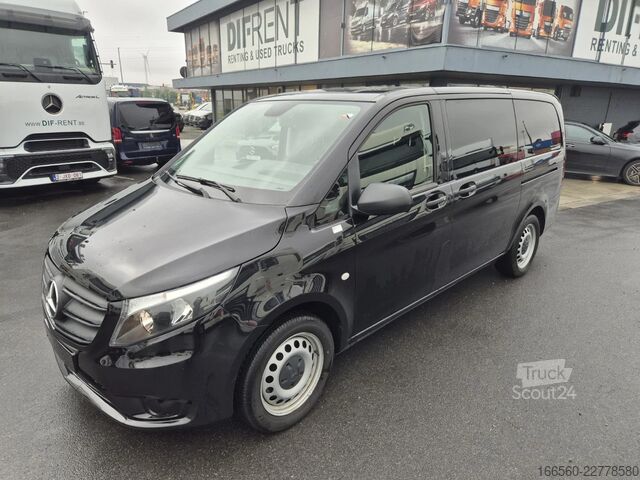 Bus de passagers Mercedes-Benz Vito 114 CDI TOURER