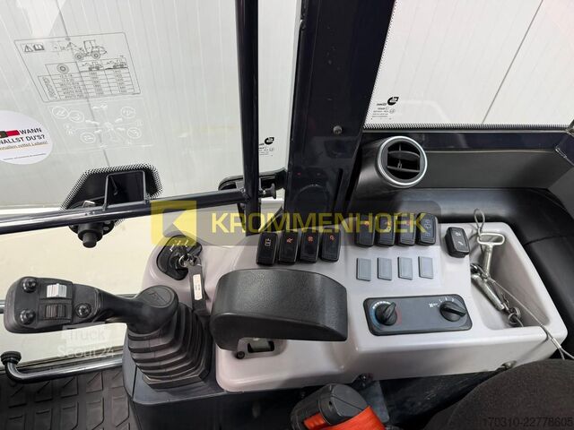 ładowarka Kubota R 070