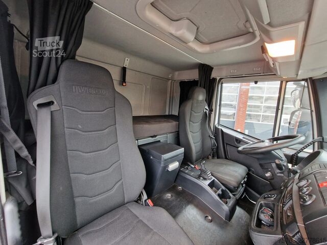 Koffer Iveco Eurocargo 160.280 4x2 - Box with sidedoors - Lo...