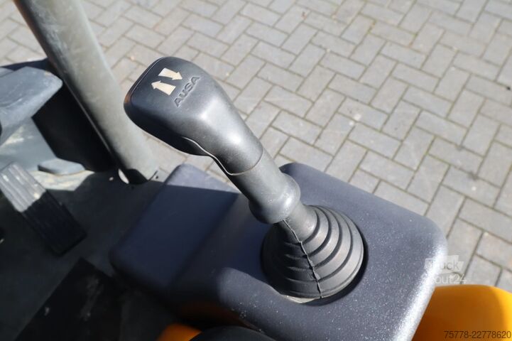 Wywrotka Ausa D100 AHG | ROTATING TIP | LOW HOURS | GOOD TIRES