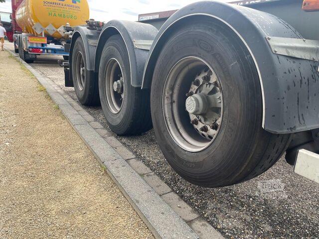 Containertransport Burg BPO 12-27 CCXGX-00 20/30 FT Chassis / Tank / AD...