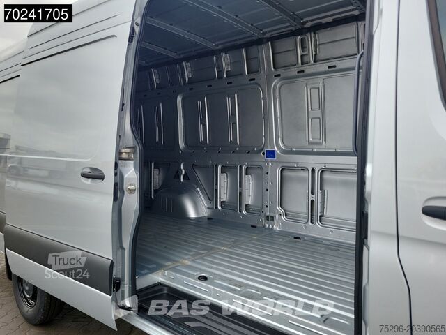 Assistance pour les points aveugles. Connectivité sans fil. Apple CarPlay. Android auto. Mercedes Sprinter 319 CDI Automaat 4x4 190PK L4H2 XXL LE...