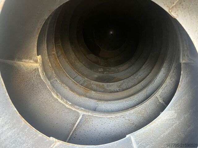 Concrete mixer truck Astra HD9 84.48