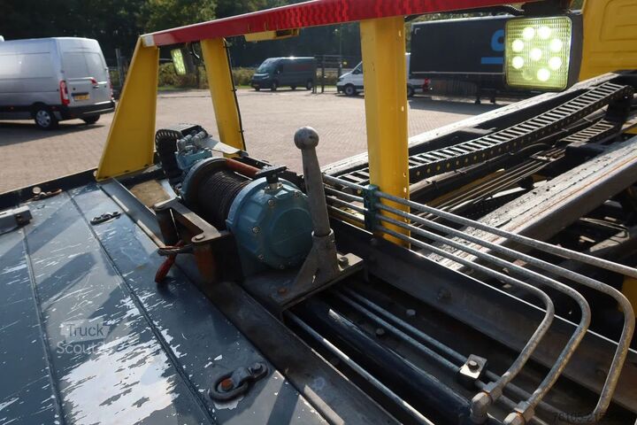 Recovery vehicle Mercedes-Benz Atego 1221 L Takelwagen 6 persoons