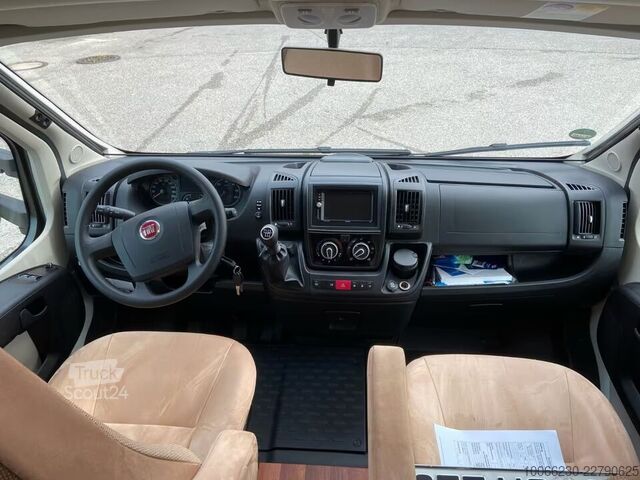 Daļēji integrēta kemperis Hymer Tramp T 614 CL