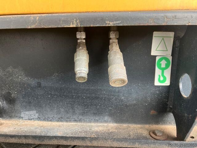 Construction machine CAT DE65E3 / Stromerzeuger / 60KVA / 2017 / 17.917h