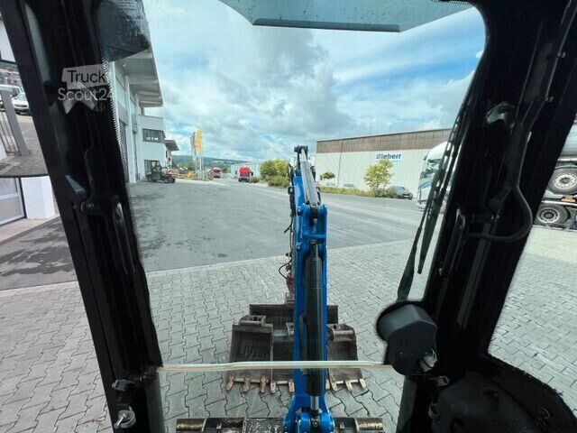 мини багер Schaeff TC16 / 2017 / 1.769h / Löffelpaket / Powertilt