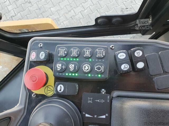 En valjček CAT CS66B Walzenzug / 2017 / nur 630h! / Klima