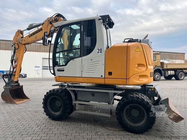 Колесен багер Liebherr A 910 C Litronic / 2.381h / SW33