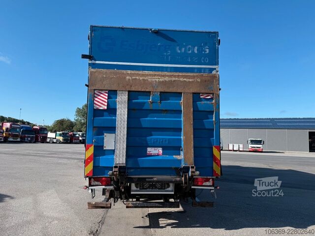 Φορτηγό πλατφόρμα με μουσαμά SCANIA P280 4x2 Euro 5 7,7 m Curtainsider and Tailli