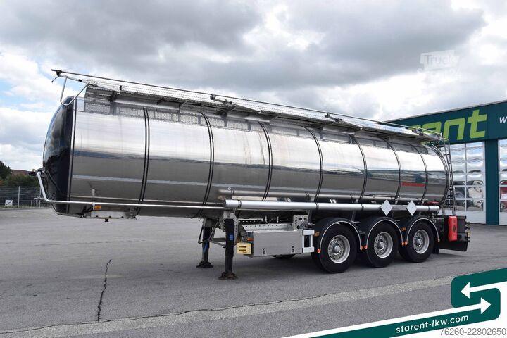 Tanksemihenger KÄSSBOHRER Chemietank, ADR, 30.000L, Liftachse, Alufelgen