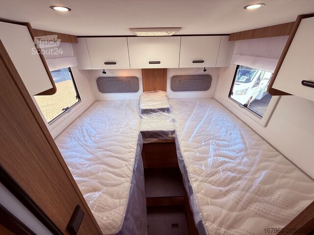 عربة تخييم شبه مدمجة CHAUSSON 777 Titanium Line ~ ARCTIC ~ `27