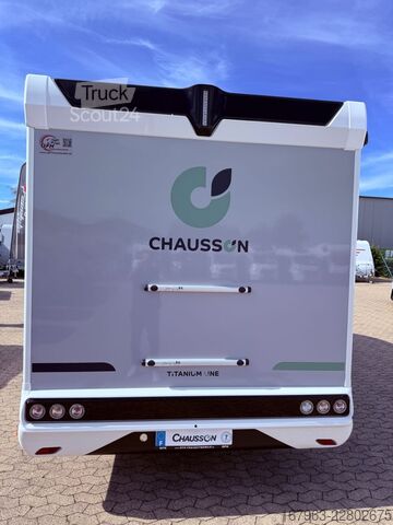 عربة تخييم شبه مدمجة CHAUSSON 777 Titanium Line ~ ARCTIC ~ `27