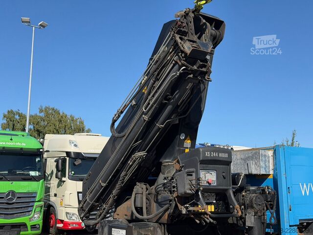 شاحنة مسطحة MAN TGS 28.440 6x6BB HIAB XS244 Funk Container 6,30m