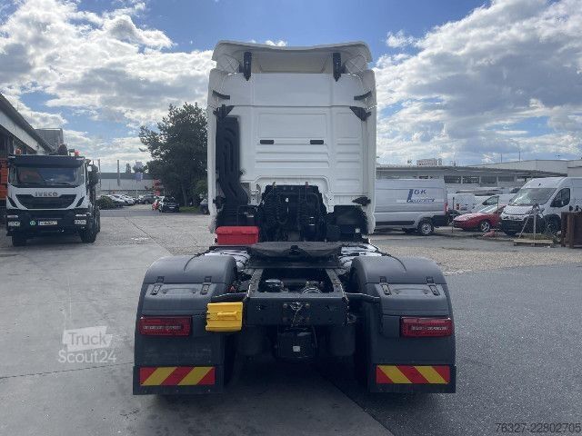 Štandardný ťahač MAN TGX 18.520 4x2 BL SA