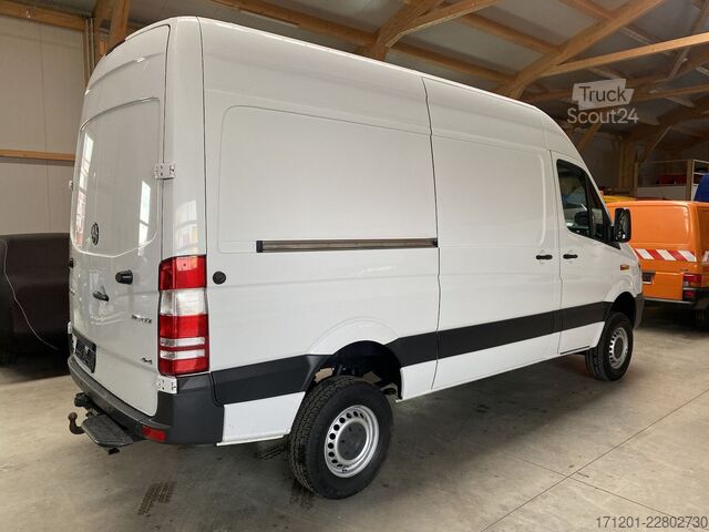 Ван с висока покривка MERCEDES-BENZ Sprinter 316 CDI 4x4 Allrad L2H2